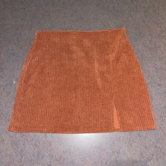 Altar'd State Dresses & Skirts - Altar’d State Rust Front Slit Corduroy Skirt